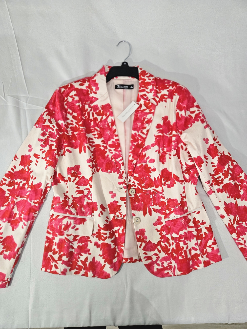 New York & Company White and Pink Floral Blazer Jacket